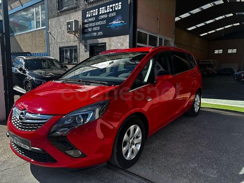 Usado Opel Zafira Tourer Selective 136 CV (100 kW) 2015 Rojo Monovolumen