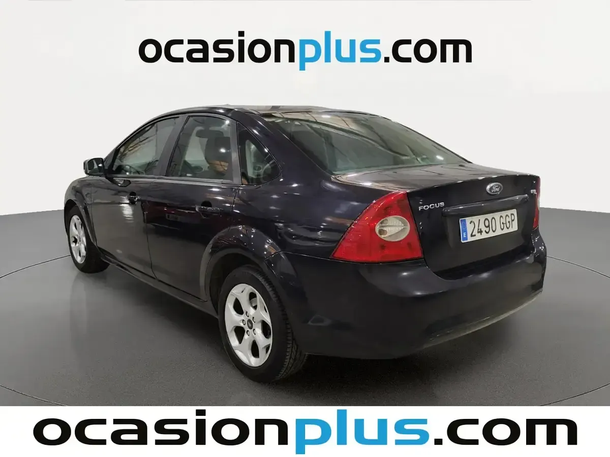 Usado Ford Focus Trend 90 CV (66 kW) 2008 Negro Utilitario