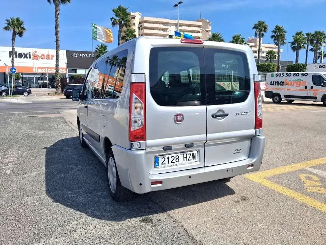 Usado Fiat Scudo Comfort 128 CV (94 kW) 2014 Plateado Van
