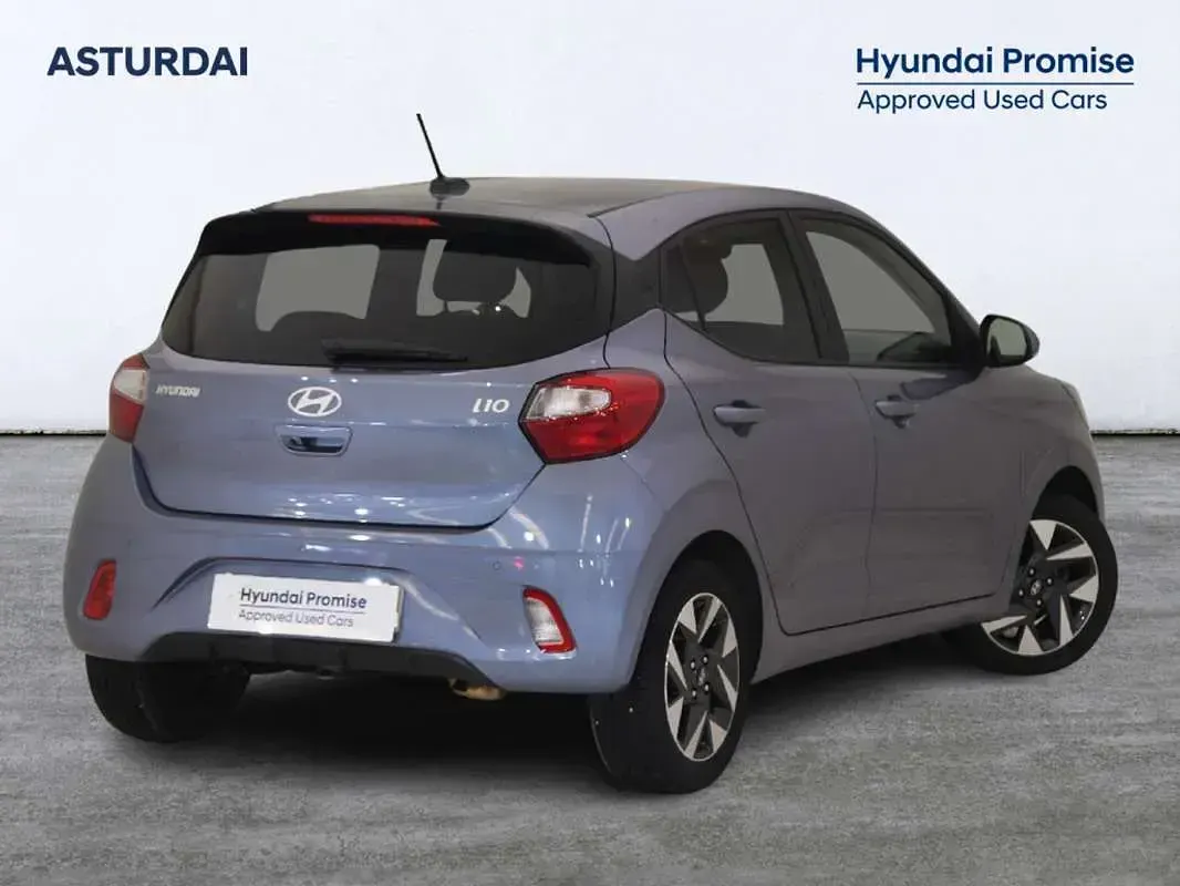 Usado Hyundai i10 64 CV (47 kW) 2025 Azul Utilitario