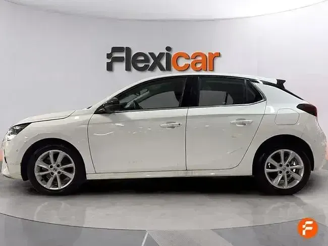 Usado Opel Corsa Elegance 100 CV (73 kW) 2021 Blanco Utilitario