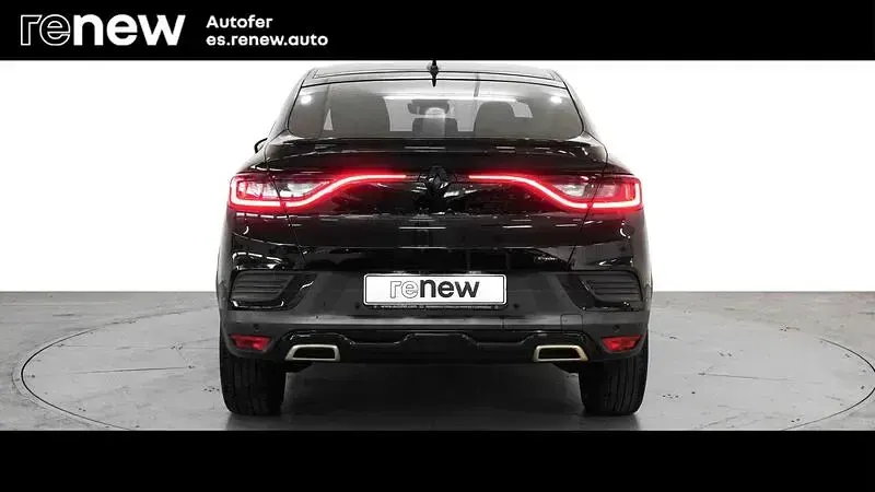Usado Renault Arkana Engineered 145 CV (106 kW) 2022 Negro SUV