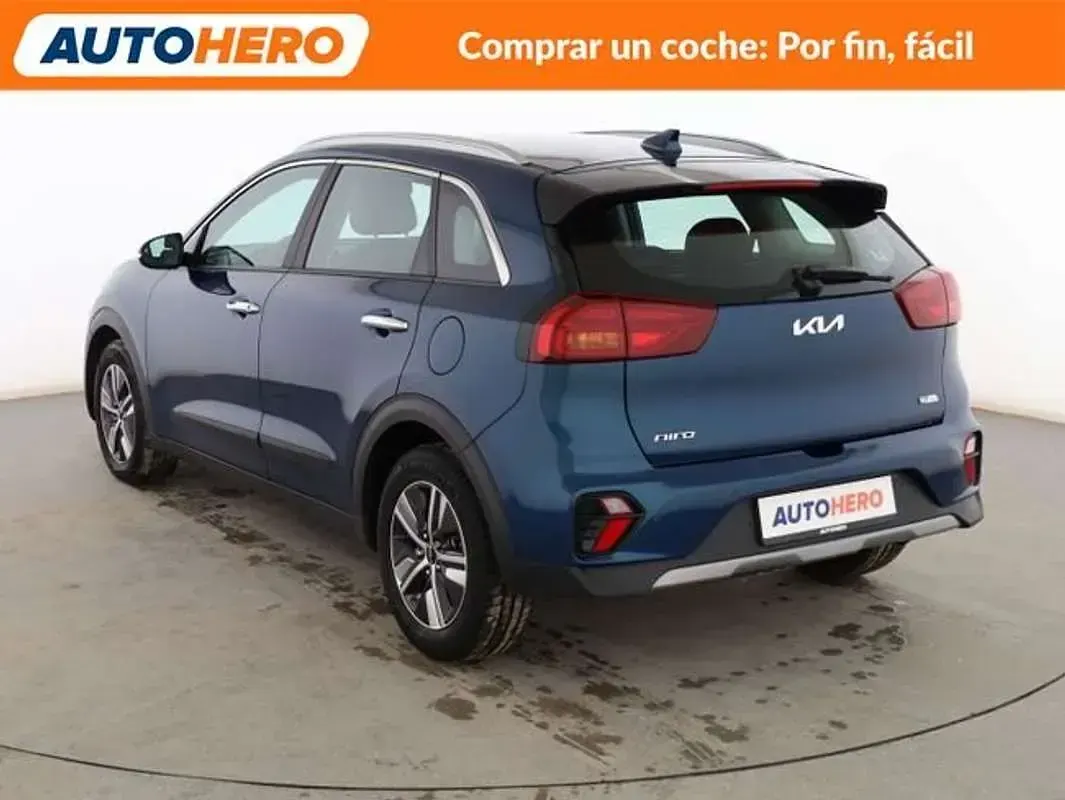 Gebraucht Kia Niro 141 PS (103 kW) 2022 Blau SUV