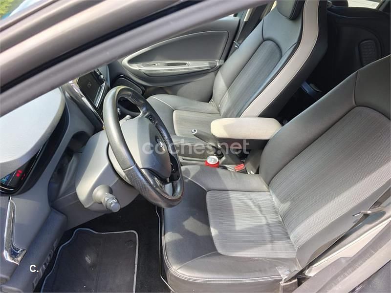 Begagnad Renault Zoe Bose Edition 80 kW (109 HK) 2020 Eléctrico Halvkombi