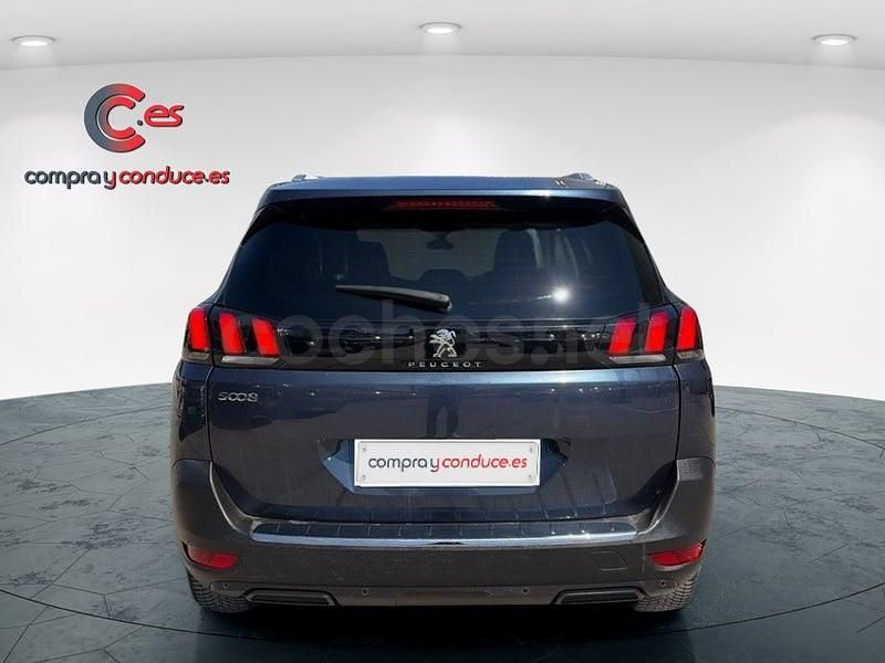 Usado Peugeot 5008 Allure 130 CV (95 kW) 2018 Azul SUV