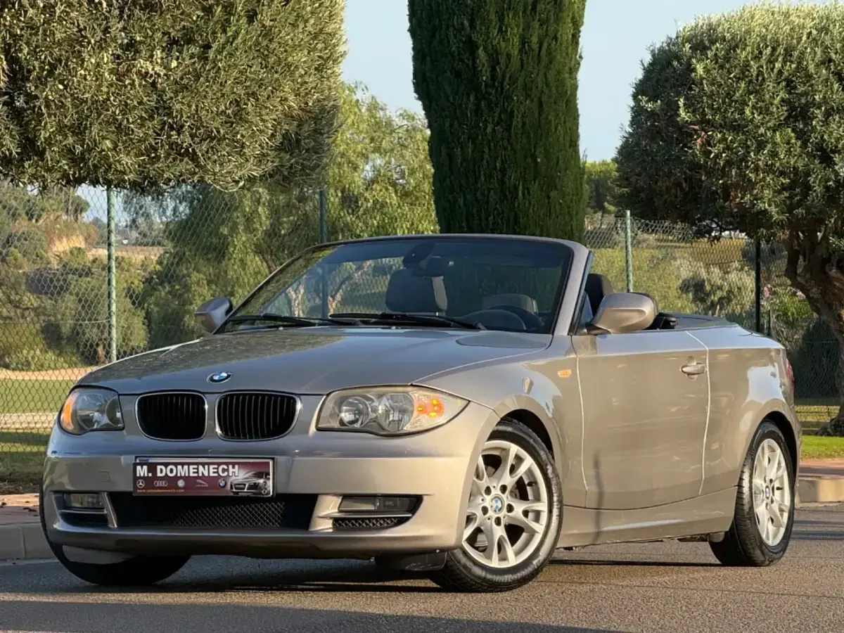 Usado BMW 118 143 CV (105 kW) 2011 Gris Utilitario