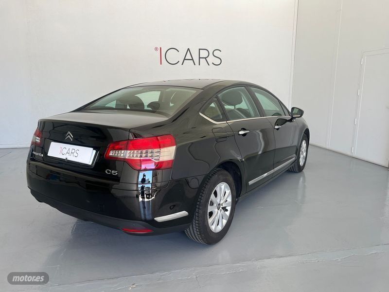 Usado Citroën C5 140 CV (102 kW) 2011 Negro Berlina
