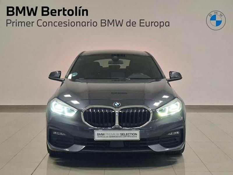 Usado BMW 118 140 CV (102 kW) 2021 Gris Utilitario