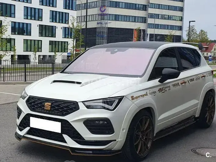 Usado Seat Ateca 4Drive 150 CV (110 kW) 2021 Blanco SUV