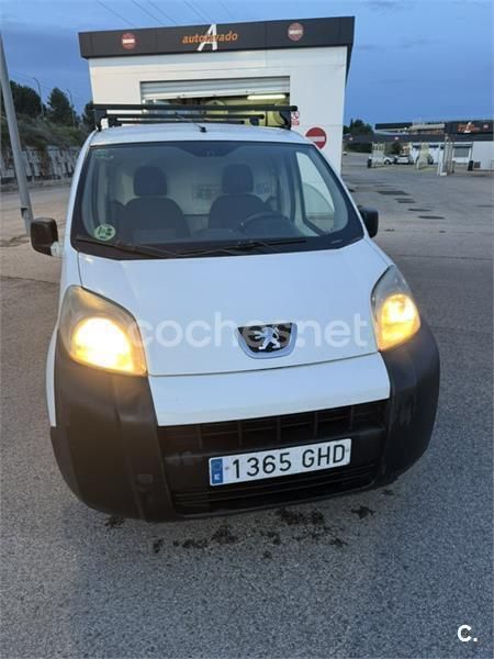 Blanco Usado 2009 Peugeot Bipper Monovolumen | 2100 € (Buen precio) - Imagen 1/3