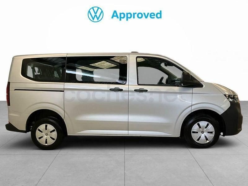 Usado VW Caravelle 110 CV (80 kW) 2025 Gris / plata Monovolumen