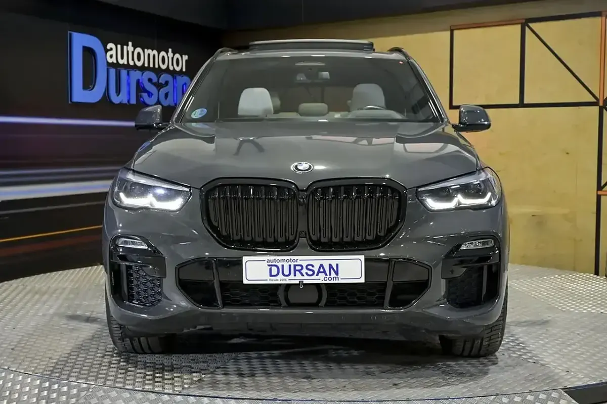 Usado BMW X5 Comfort Edition 340 CV (250 kW) 2021 Gris SUV