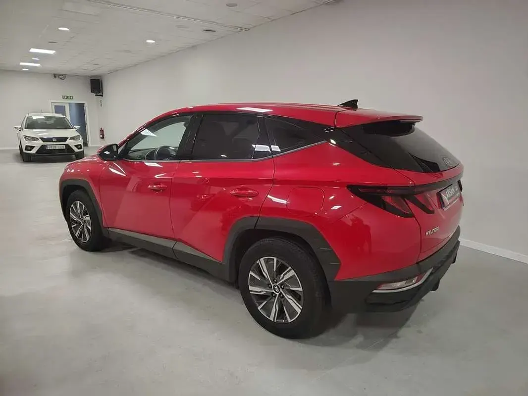 Usado Hyundai Tucson 150 CV (110 kW) 2021 Rojo SUV