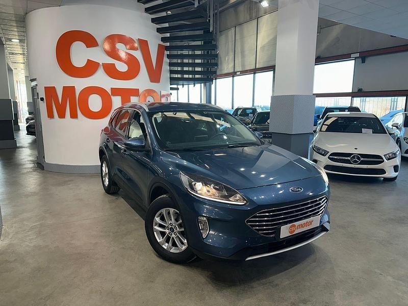 Usado Ford Kuga Titanium 192 CV (141 kW) 2022 Azul SUV
