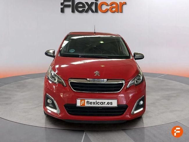Usado Peugeot 108 Collection 72 CV (52 kW) 2021 Rojo Utilitario