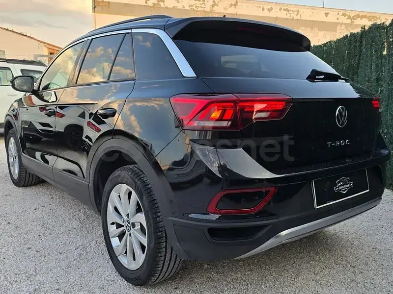 Usado VW T-Roc Life 115 CV (84 kW) 2022 Negro SUV