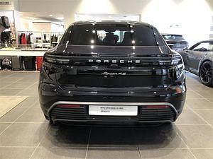 Usado Porsche Macan 379 kW (516 CV) 2025 Negro SUV