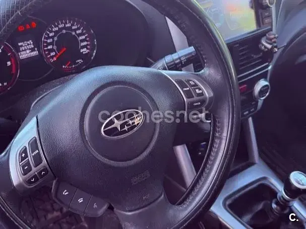 Usado Subaru Forester 147 CV (108 kW) 2011 Blanco SUV