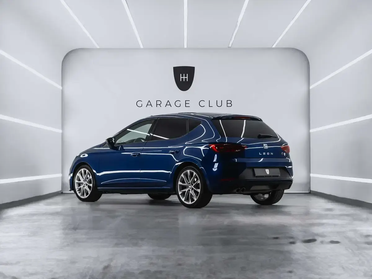 Usado Seat Leon FR 150 CV (110 kW) 2019 Azul Berlina