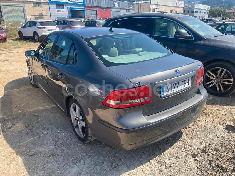 Usado Saab 9-3 Vector 150 CV (110 kW) 2006 Gris / plata Berlina