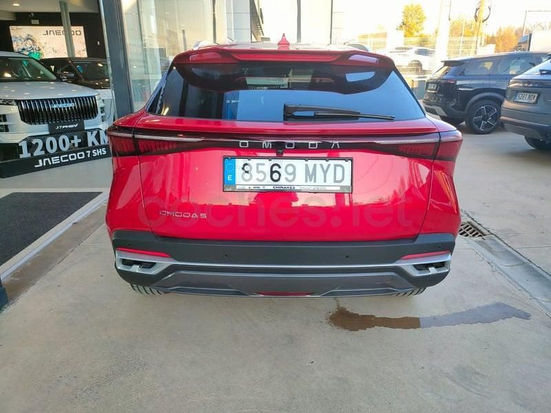 Usado Omoda 5 147 CV (108 kW) 2024 Granate SUV