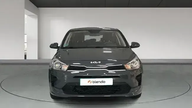 Usado Kia Rio 84 CV (61 kW) 2022 Gris