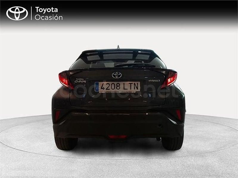 Usado Toyota C-HR Advance 122 CV (89 kW) 2021 Gris / plata SUV