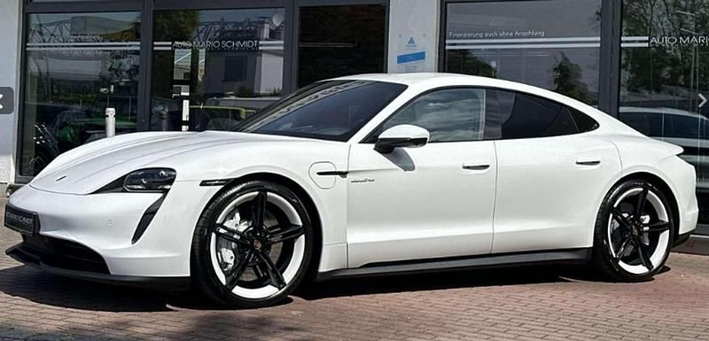 Usado Porsche Taycan 4S 389 kW (530 CV) 2021 Blanco Berlina