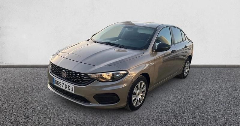 Usado Fiat Tipo Lounge 95 CV (69 kW) 2018