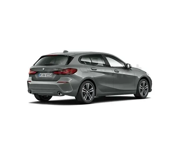 Usado BMW 118 Comfort Edition 150 CV (110 kW) 2022 Gris / plata Berlina