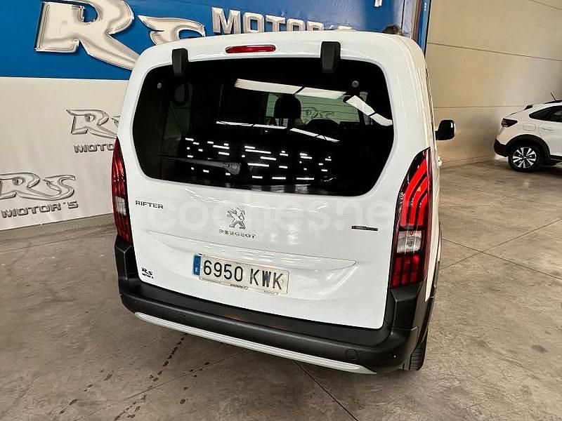 Usado Peugeot Rifter GT-line 110 CV (80 kW) 2019 Blanco Monovolumen
