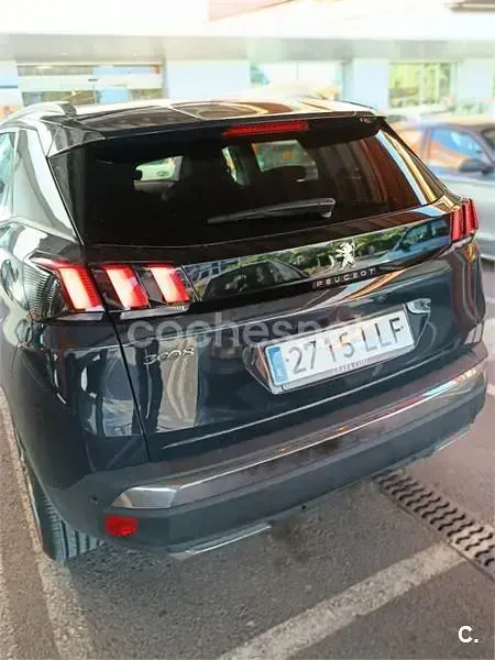 Usado Peugeot 3008 Allure 130 CV (95 kW) 2020 Negro SUV