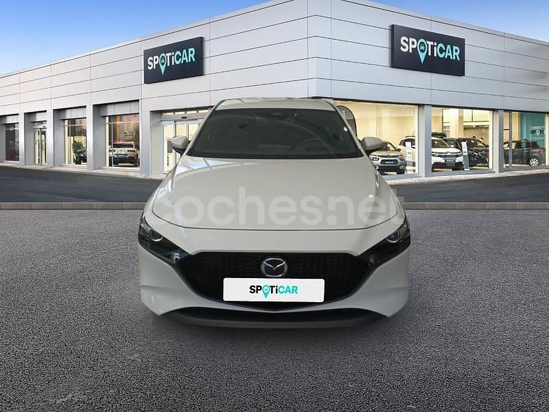 Blanco Usado 2024 Mazda 3 Prime-Line Berlina | 25.500 € - Imagen 1/4
