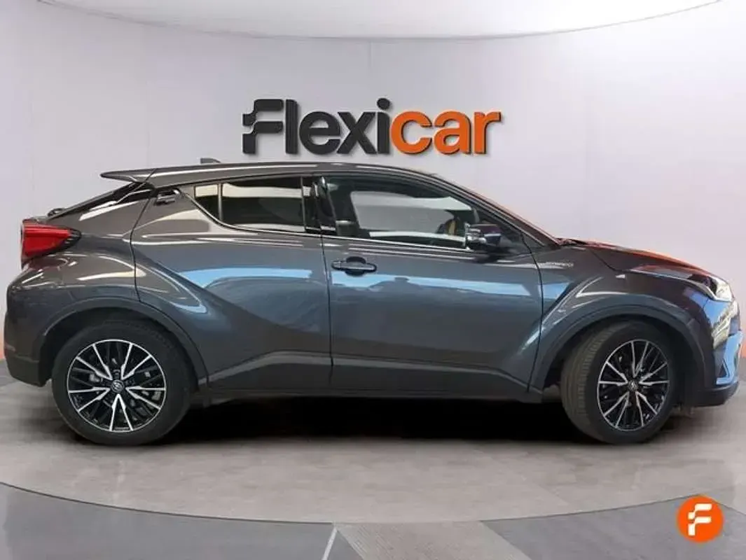 Usado Toyota C-HR Active 122 CV (89 kW) 2018 Gris SUV