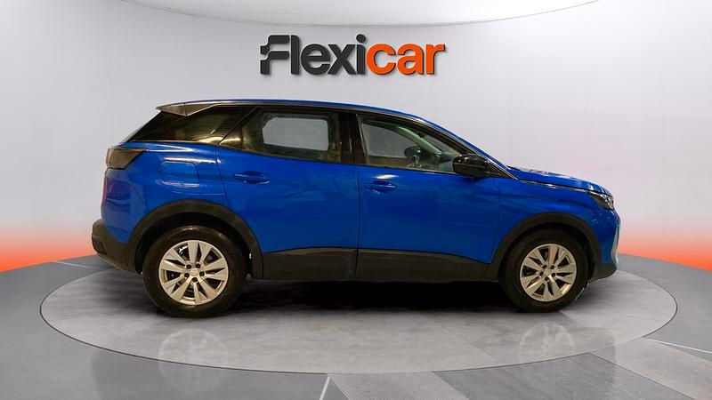 Usado Peugeot 3008 Allure 131 CV (96 kW) 2022 Azul Monovolumen