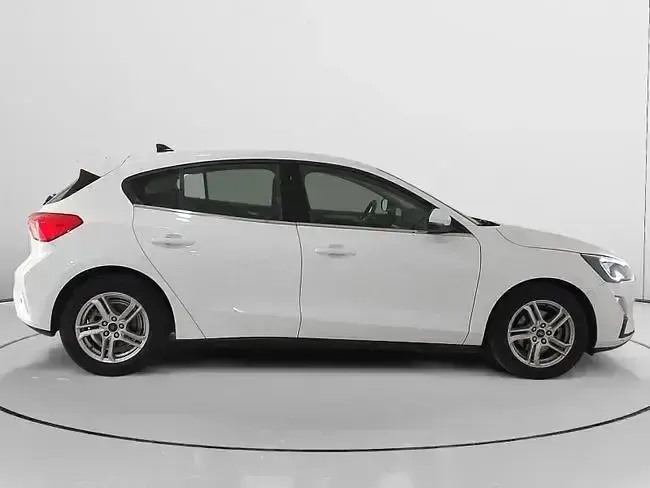 Usado Ford Focus Trend+ 120 CV (88 kW) 2022 Blanco