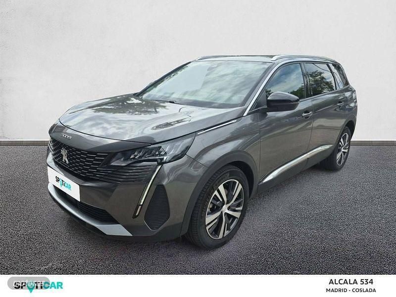 Gris / plata Usado 2024 Peugeot 5008 Allure Monovolumen | 23.990 € (Precio justo) - Imagen 1/4