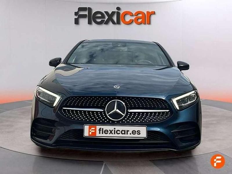 Usado Mercedes A200 163 CV (119 kW) 2021 Gris Utilitario