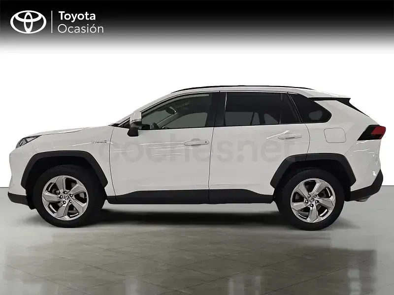Usado Toyota RAV4 Hybrid Advance 218 CV (160 kW) 2023 Blanco SUV