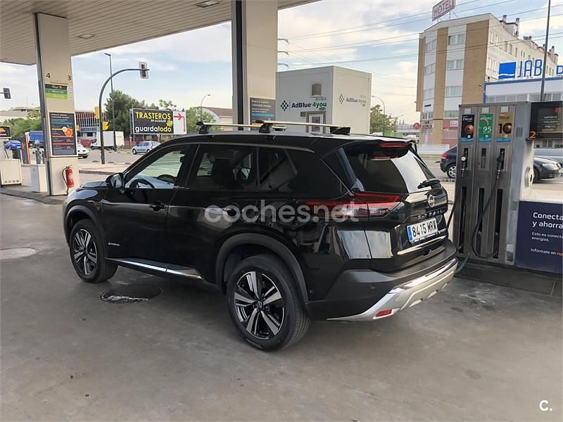 Usado Nissan X-Trail Tekna 204 CV (150 kW) 2024 Negro SUV
