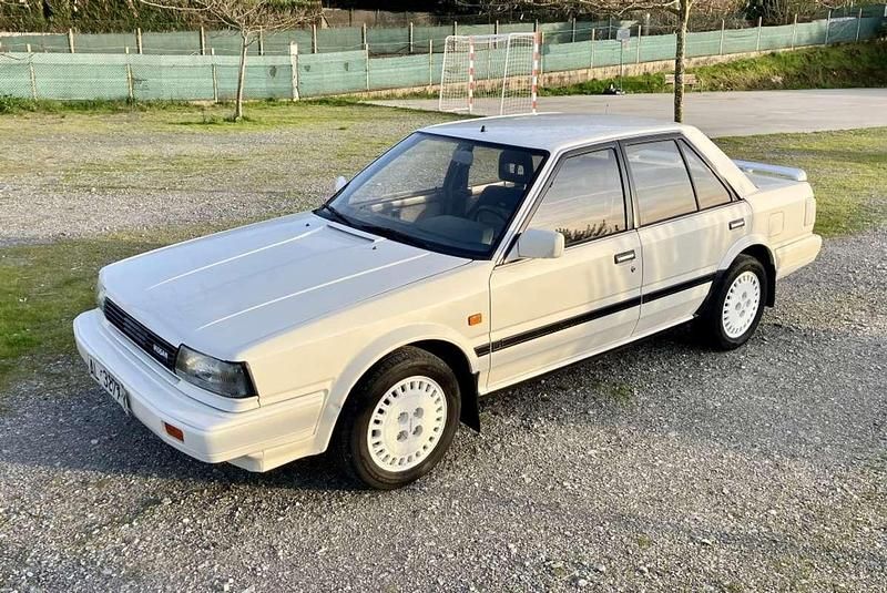 Usado Nissan Bluebird 135 CV (99 kW) 1987 Blanco Berlina