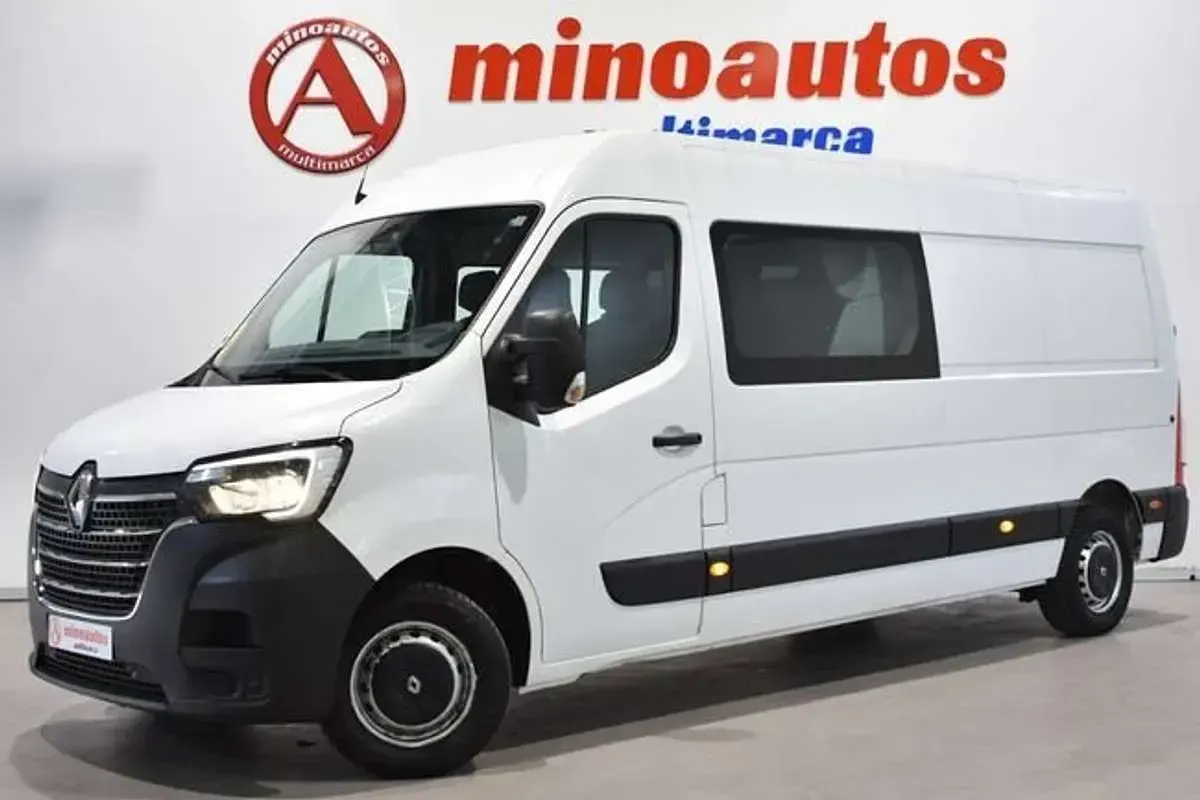 Usado Renault Master 135 CV (99 kW) 2021 Blanco Monovolumen