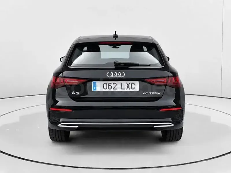 Usado Audi A3 Advanced Plus 204 CV (150 kW) 2022 Negro Berlina