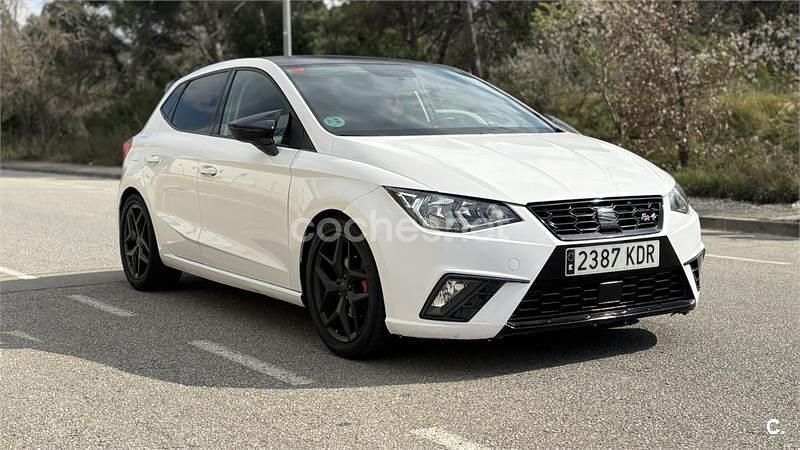 Usado Seat Ibiza FR 115 CV (84 kW) 2017 Blanco Berlina