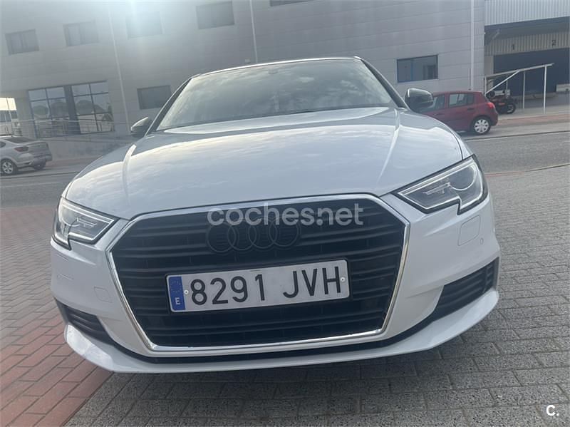 Usado Audi A3 110 CV (80 kW) 2016 Blanco Berlina