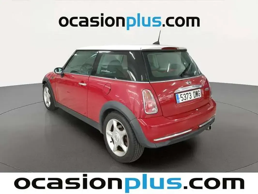 Usado Mini Cooper 116 CV (85 kW) 2006 Rojo Utilitario