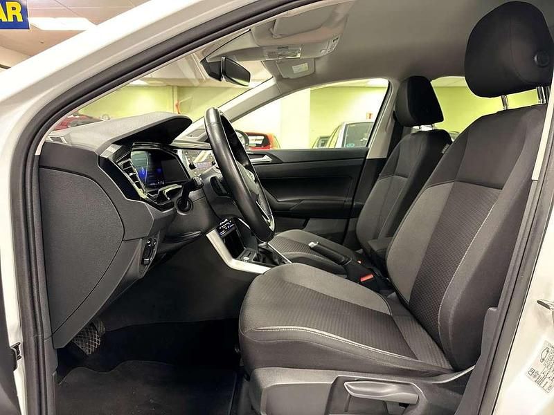 Usado VW Taigo 116 CV (85 kW) 2024 Blanco SUV