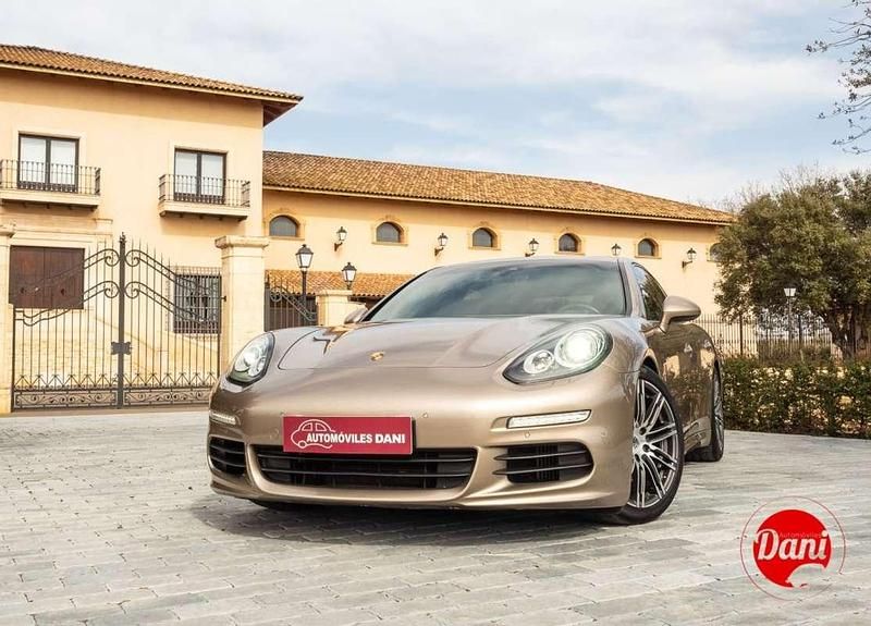 Usado Porsche Panamera Edition 300 CV (220 kW) 2015 Beige Utilitario