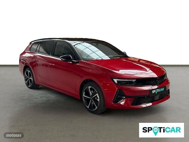 Usado Opel Astra 136 CV (100 kW) 2025 Rojo Berlina