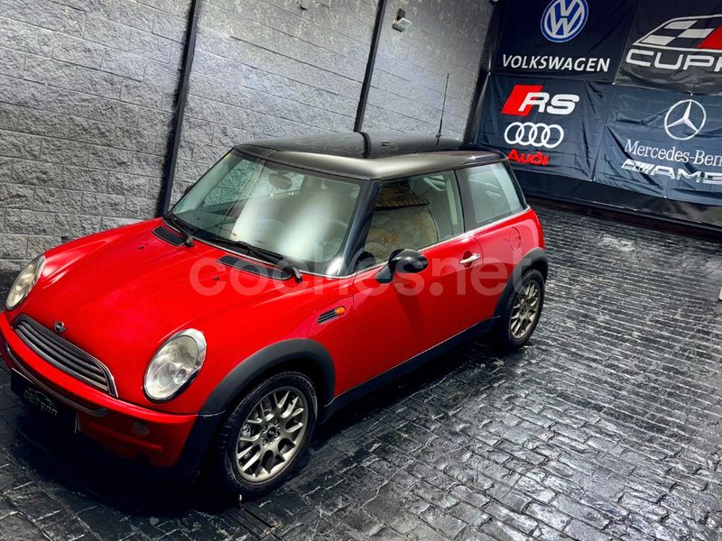 Rojo Usado 2006 Mini ONE Utilitario | 4499 € (Precio justo) - Imagen 1/4
